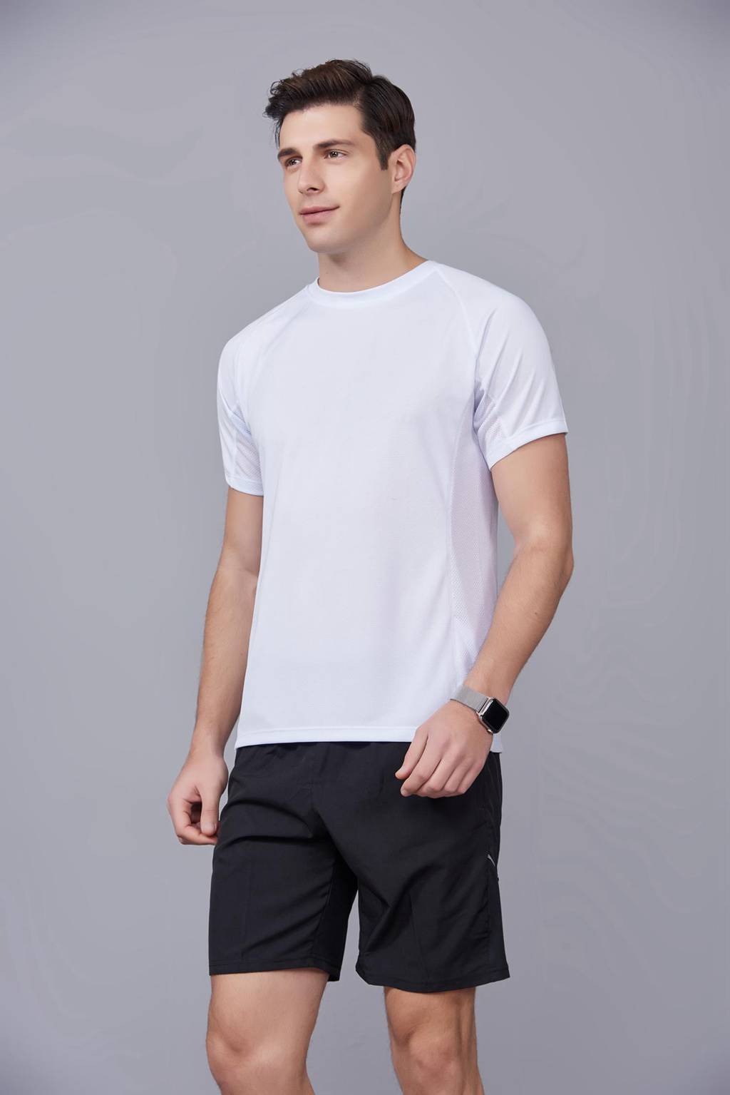 修身運動短袖 舒適透氣跑步訓(xùn)練速干T恤-白色