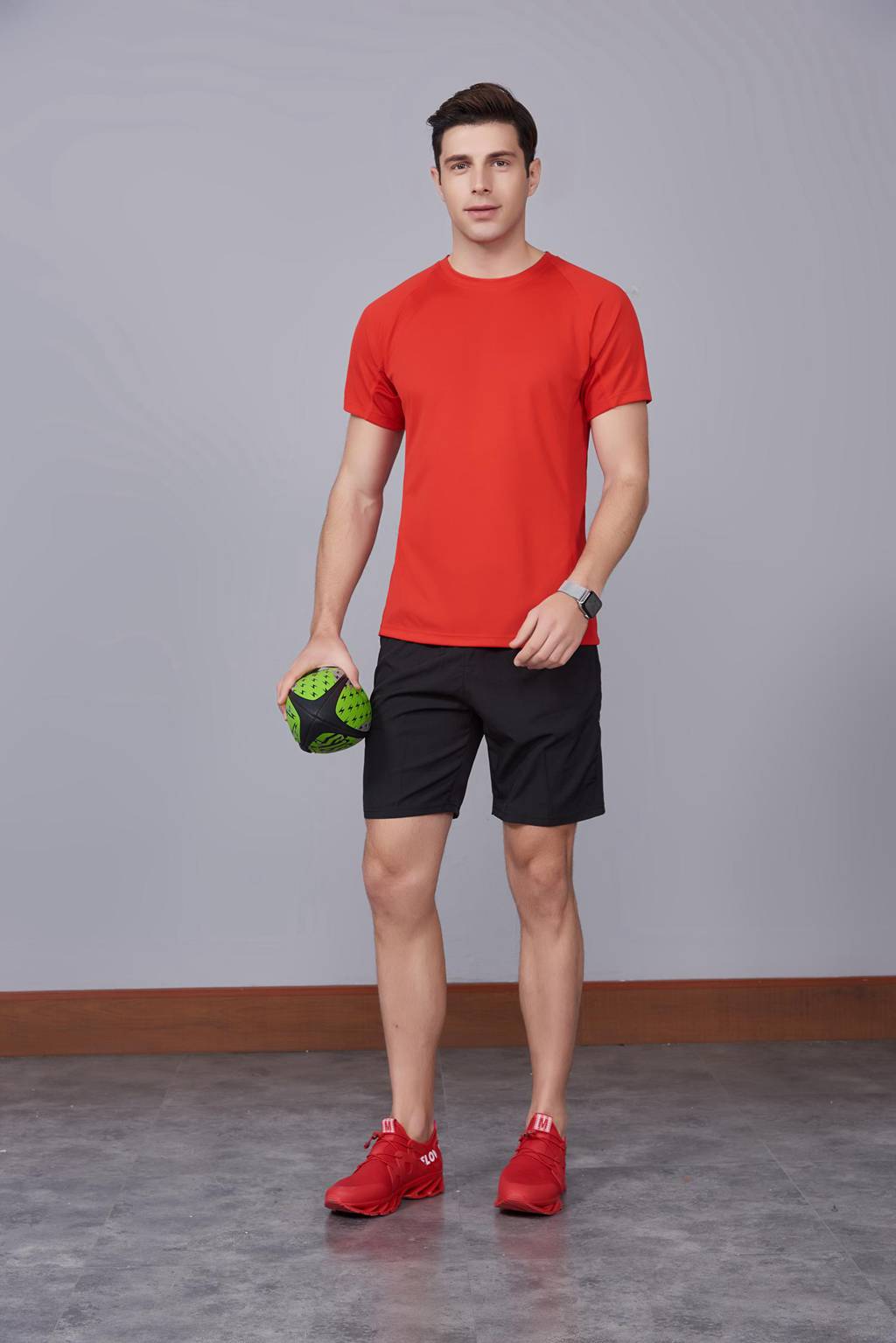 修身運動短袖 舒適透氣跑步訓(xùn)練速干T恤-大紅色