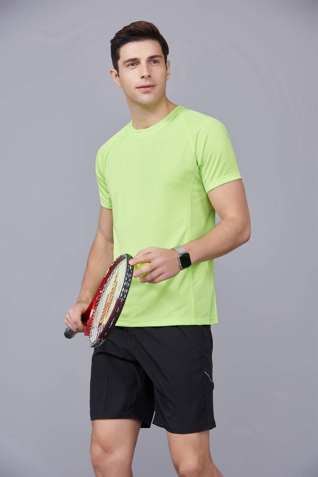 修身運(yùn)動短袖 舒適透氣跑步訓(xùn)練速干T恤-果綠色