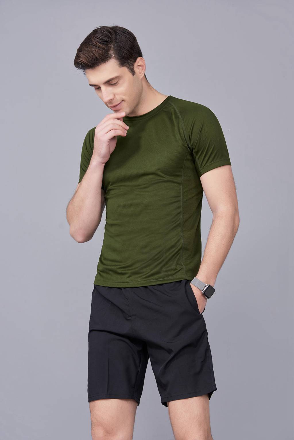 修身運(yùn)動(dòng)短袖 舒適透氣跑步訓(xùn)練速干T恤-軍紅色