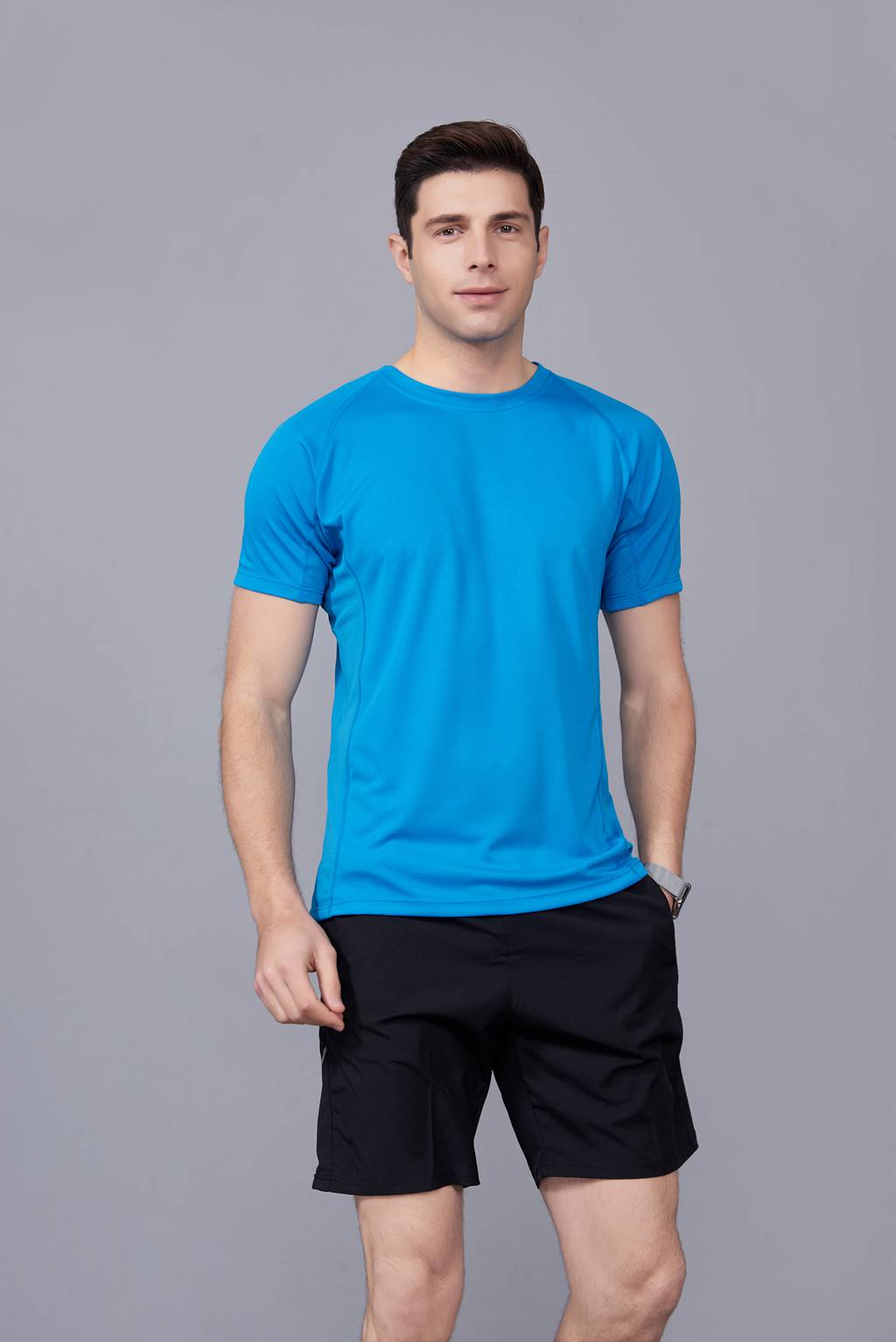 純色T恤  簡約大方經(jīng)典時尚  湖藍(lán)色