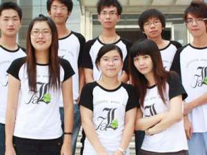 大學(xué)生校服定做有沒有必要?要注意什么？